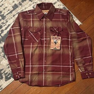 DIXXON Cabernet Flannel Men’s Size Small